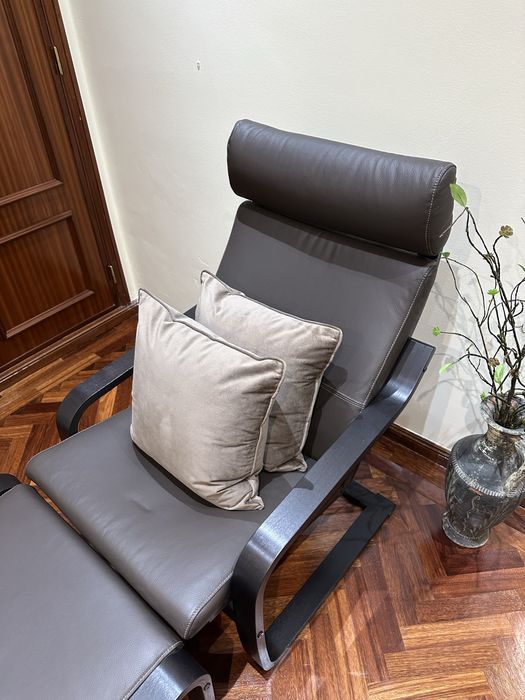 Poltrona em pele IKEA