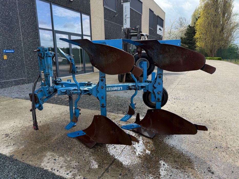 Плуг Lemken Opal 090/Kverneland