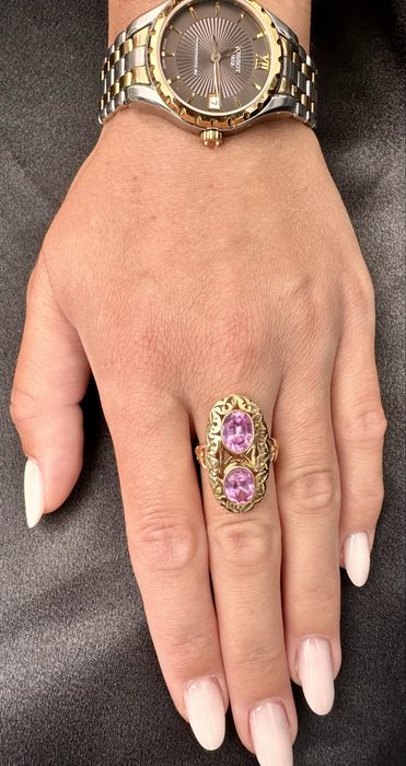 Wyjątkowy złoty pierścionek