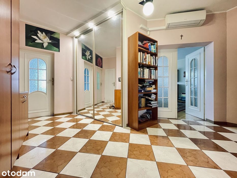 Mieszkanie na sprzedaż, 4 pokoje, 102 m², Radom