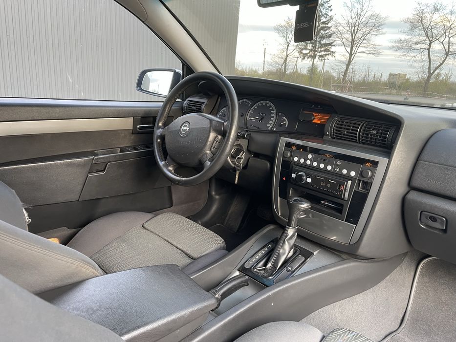 Opel Omega b 2002р. 2.2 бензин 144к.с.