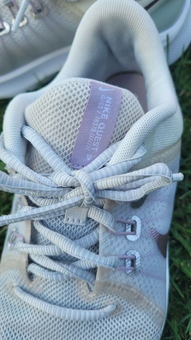 buty NIKE QUEST 4 Premium,  r.38, stan dobry, lekkie