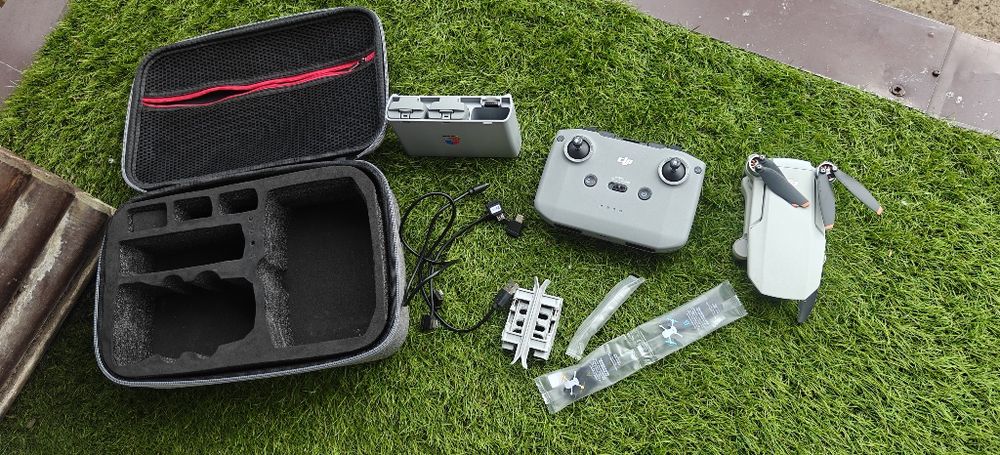 Dron DJI Mini 2 SE