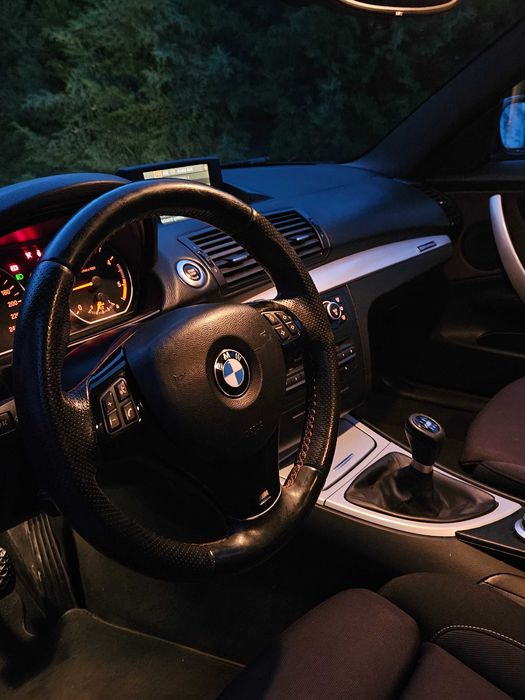 BMW Serie 1 (118d) Pack M