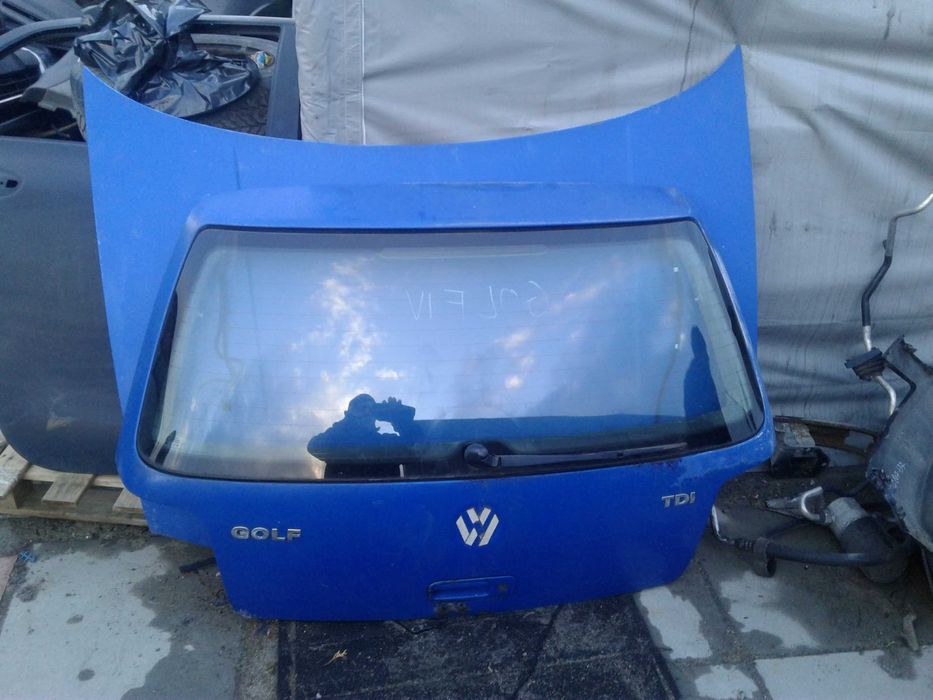 Klapa Tył Tylna VW Golf 4 IV HB Niebieska Zielona Zderzak 3D 5D Lampa