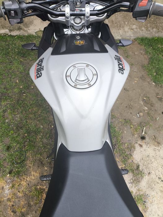 Aprilia RS4 tuono nakładka baku