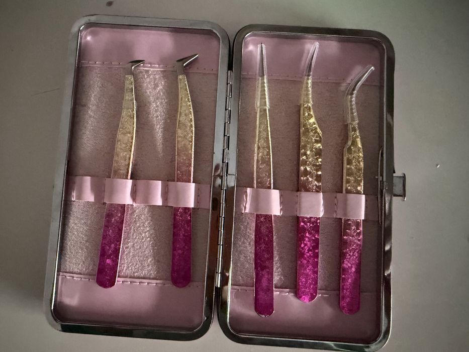 Pincas de extensao de pestanas degrade rosa e dourado