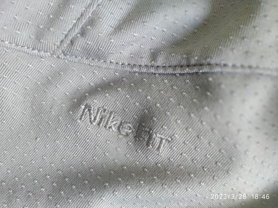 Оригінальна кофта від Nike