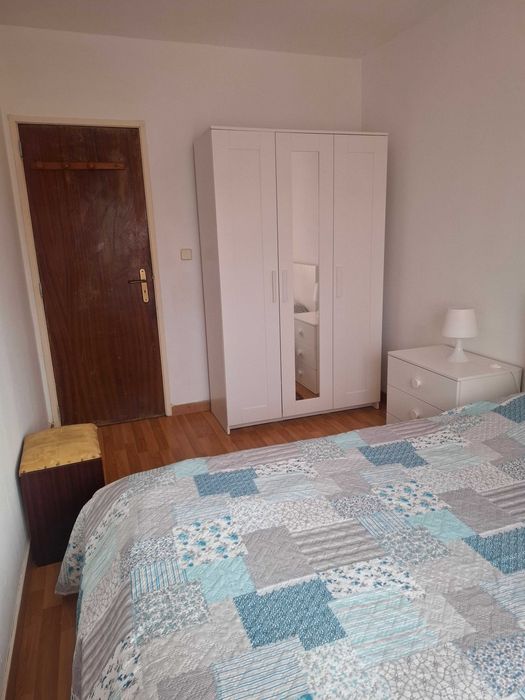 Quarto a arrendar Santo António dos Cavaleiros(Cidade Nova) 400€/mês