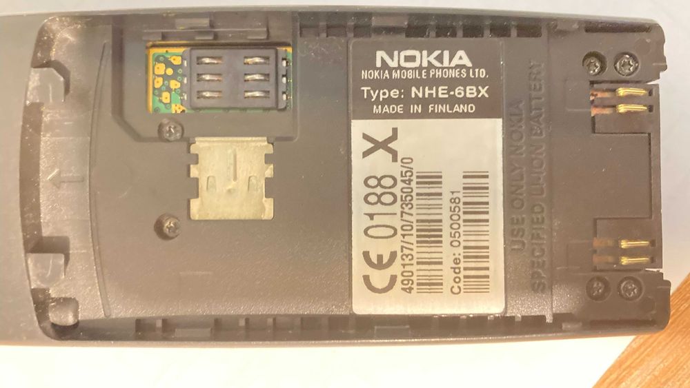 NOKIA 8110 ("Matrix") Type NHE-6BX Made in Finland