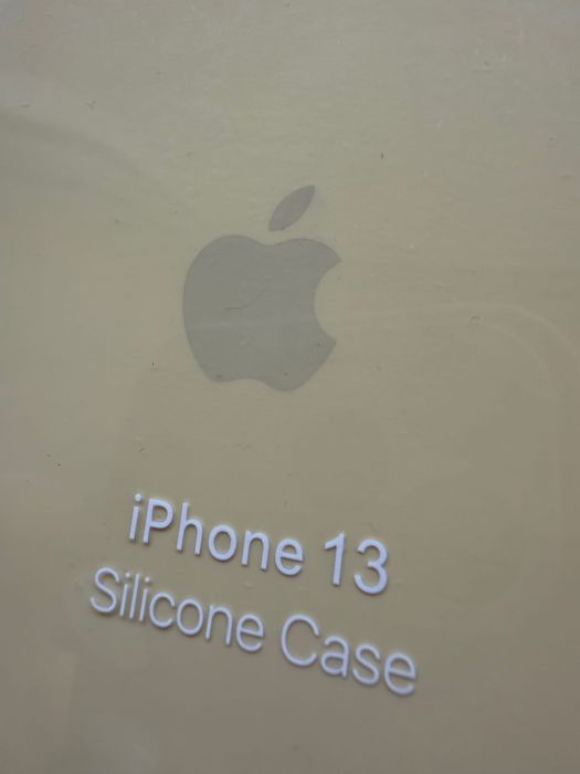 Capas iPhone 13 usadas poucas vezes