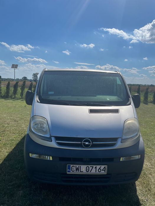 Opel Vivaro long