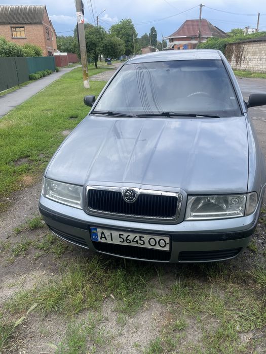 Продам шкода тур. 2003
