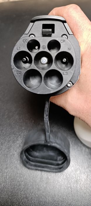 Адаптер V2L для электромобилей