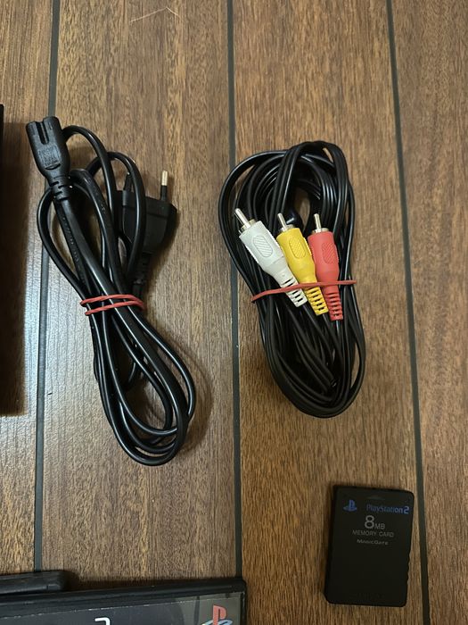 Playstation 2 slim (идеальное состояние)