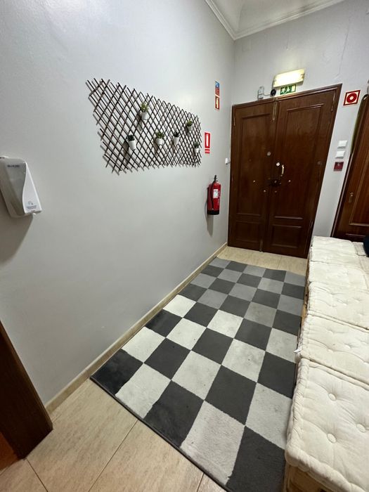 Quarto partilhado no centro - SEM CAUÇÃO