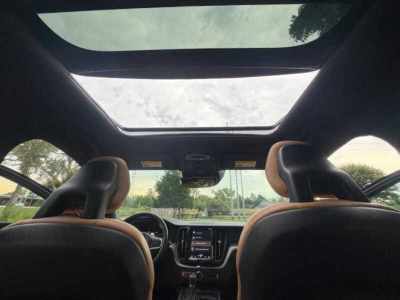 2018 Volvo XC60 T5 Momentum
