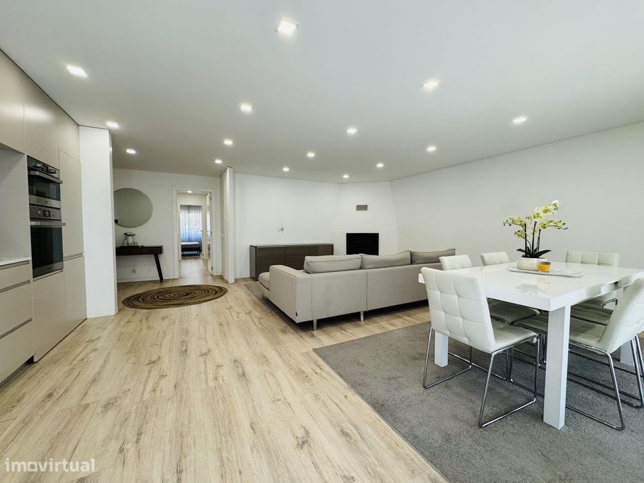 Apartamento T3 em Braga com varanda e garagem — São Vicente, Braga