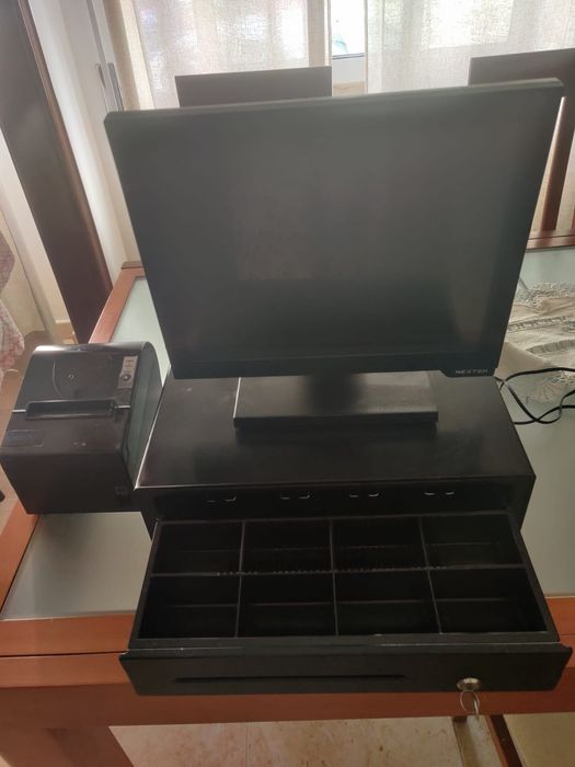 Vendo sistema POS com apenas 1 ano de uso