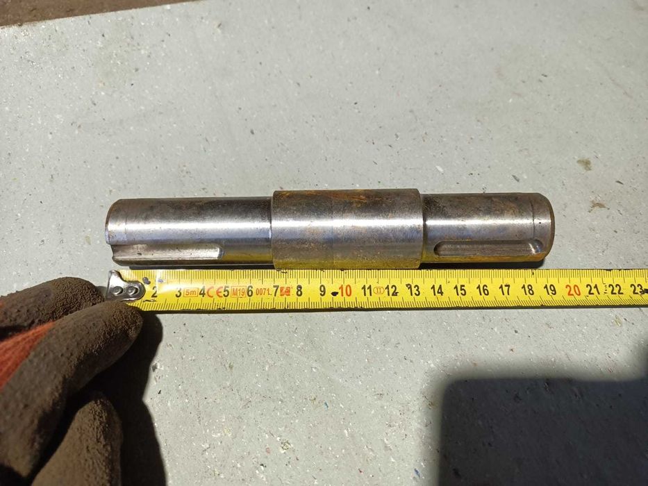 Wał wałek zgrabiarki kosiarki przetrząsarki 190 mm Fella