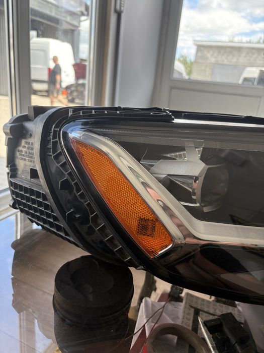 Фара фари Audi Q7 4m рест 2021 рік америка USA Led