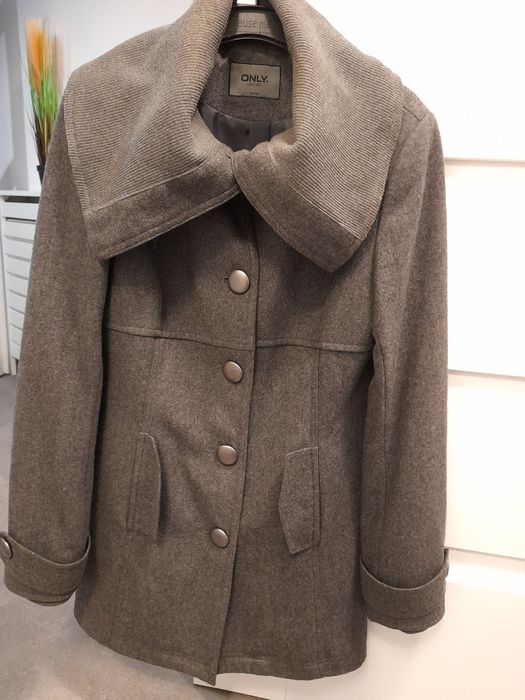 Unikatowy płaszczyk firmy ONLY