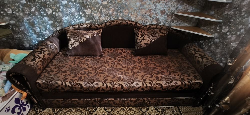 Продам диван, отличное состояние