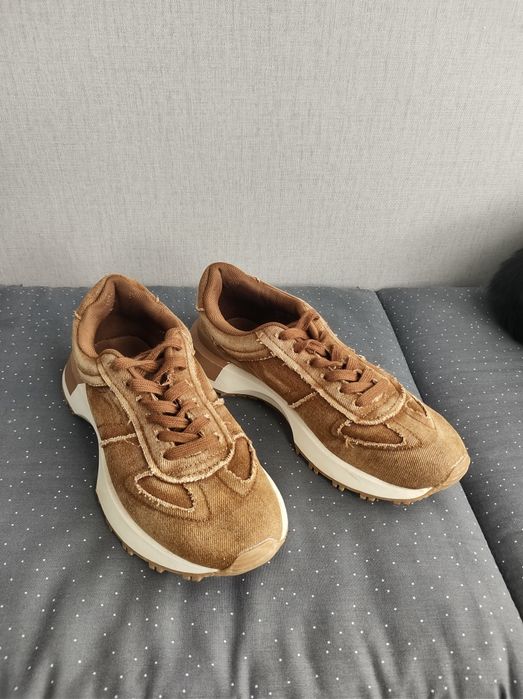 Кросовки кросівки reserved