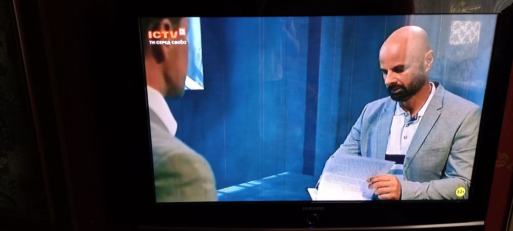 Продам телевизор