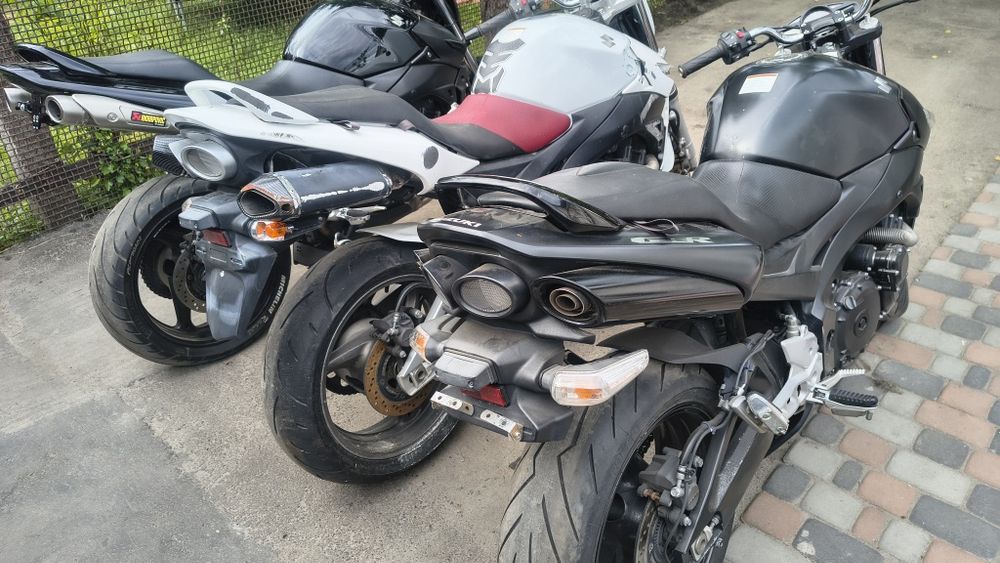 Вилка, пера траверси Suzuki gsr 600 400