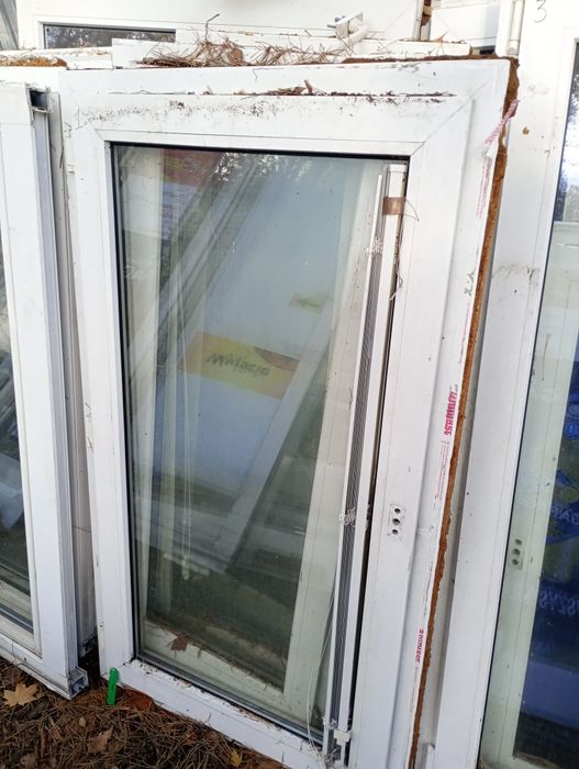 Okno pcv 70 oraz 87 x 146 cm okazja!