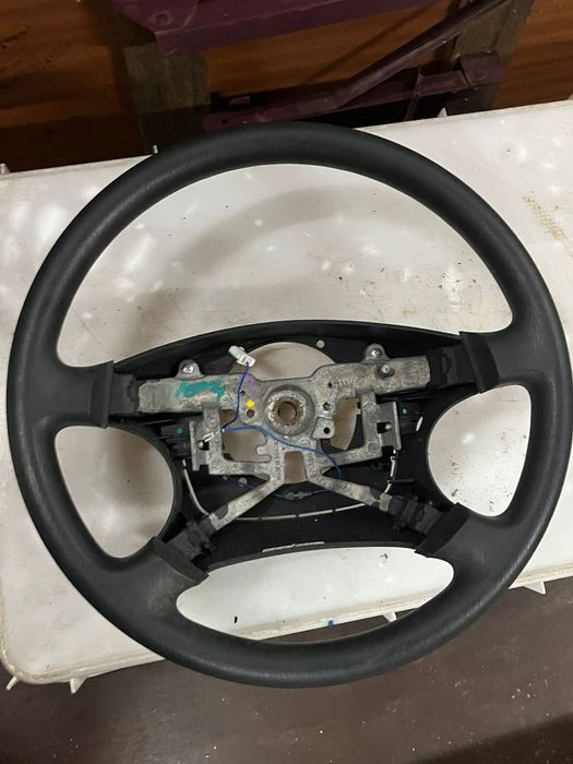 Volante toyota hilux