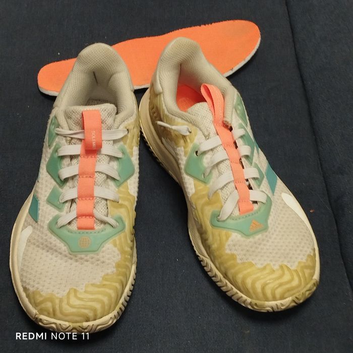 Кросівки жіночі,! " Adidas"