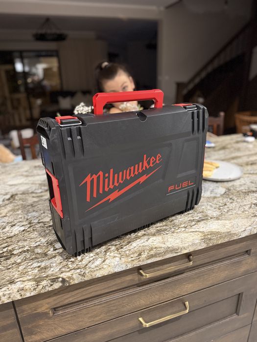 Walizka narzędziowa milwaukee