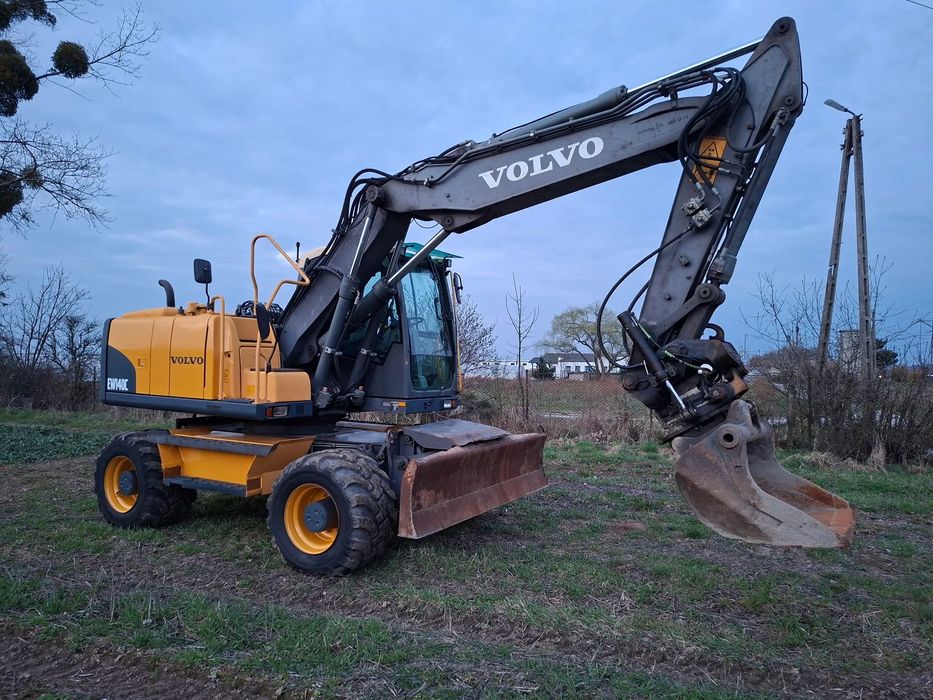 Volvo EW140C  Koparka kołowa VOLVO EW140C 2011r. rototilt STEELWRIST X18 Sprowadzona