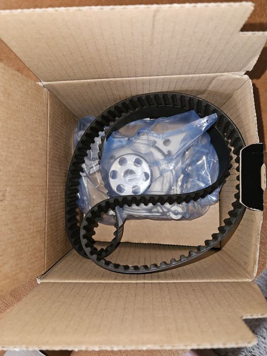 Комплект ГРМ Рено К9К Continental CT1035 WP4
