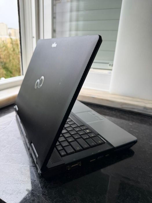 Fujitsu LifeBook S752
