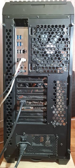 Рендер станція 2х Intel Xeon E5-2699 v3 36 ядер 72 пот 128GB DDR4