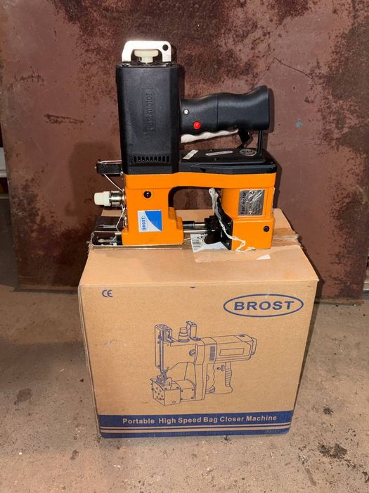 Мішкозашивочна машинка GK9-800 BROST