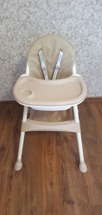 Столик для годування