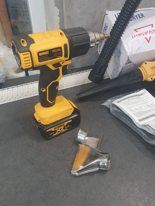 Dewalt дуйка і фен