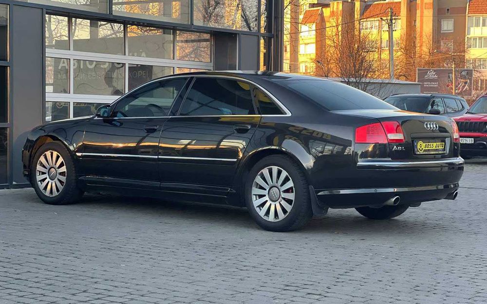 Audi A8 2004 3.0
