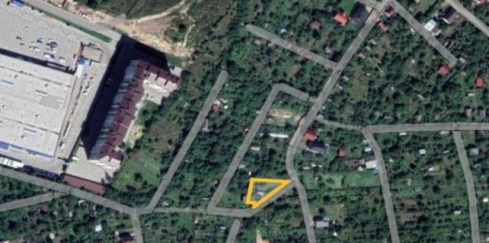 Продам дачу з будиночком