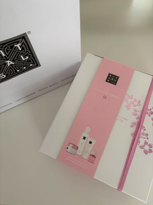 Rituals of Sakura M