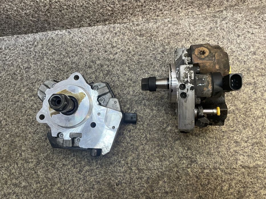 Pompa wtryskowa czujnik BMW X5 E70 3.0 3.5 D M57 E71 X6 E90 E92 E83 E65 E71