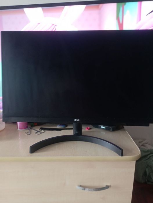 Продам монитор LG 24!