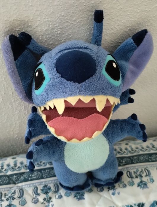 Stitch    peluche