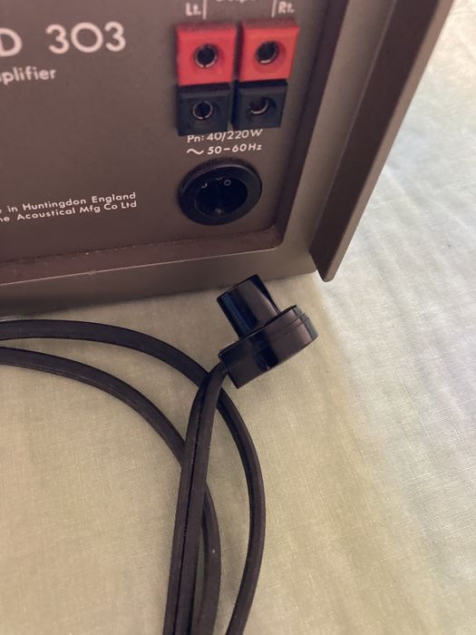 Quad 303 Amplificador de potência