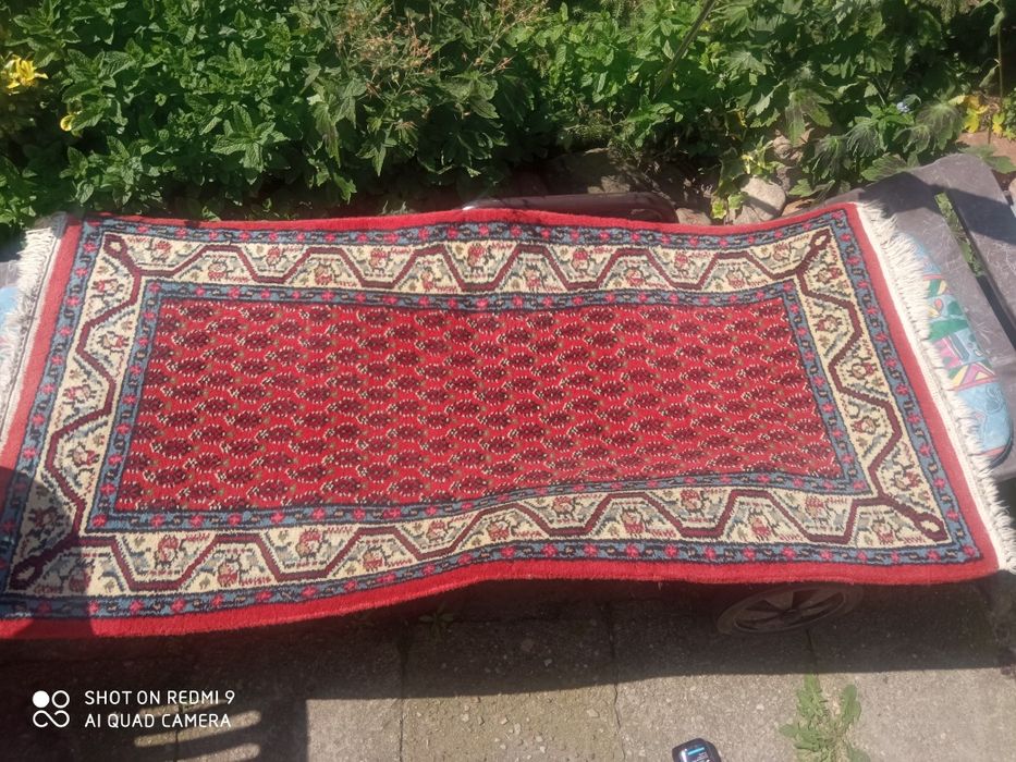 Ręcznie tkany dywan 100 % wełna wyprodukowany w Indiach jak nowy