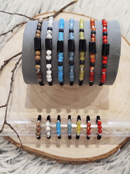 Bransoletka i pierścionek, kamienie naturalne Turmalin Howlit Biały